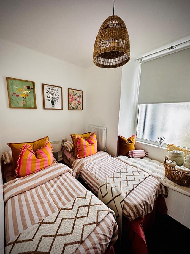 Mor Heli Guest House Крик'єт Екстер'єр фото