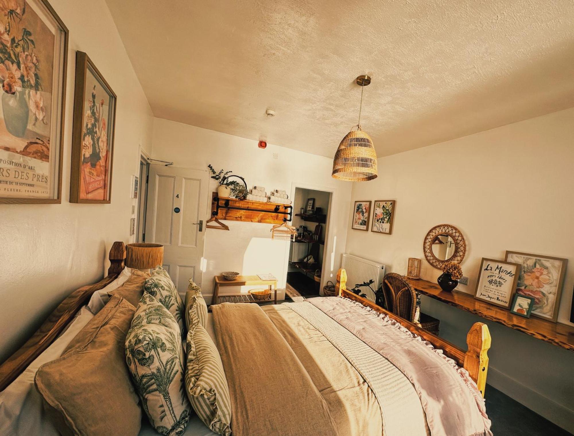 Mor Heli Guest House Крик'єт Екстер'єр фото